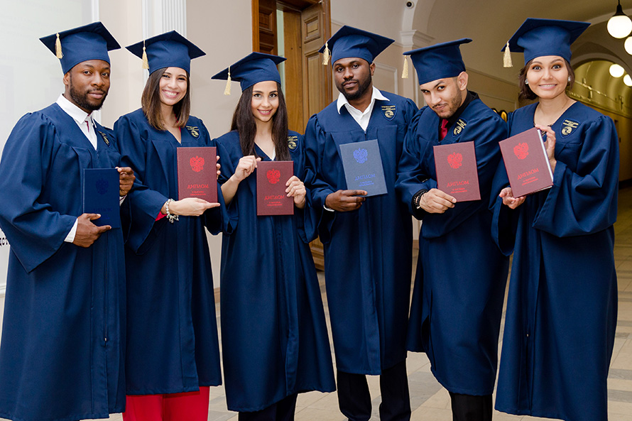 Les étapes, pour, étudier, en, Russie, Guide, pour, les étudiants, internationaux,